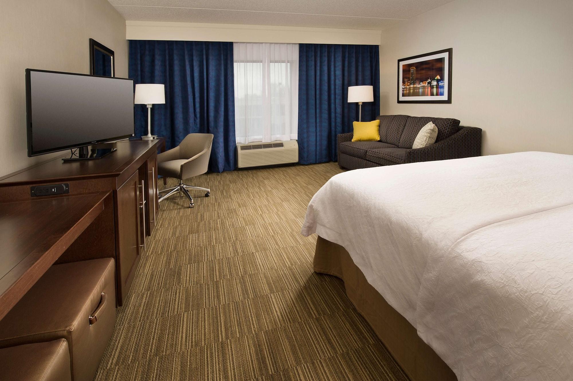 Hotel Hampton & Baltimore/woodlawn 3*