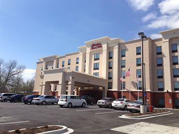Hampton & Baltimore/woodlawn Hotel